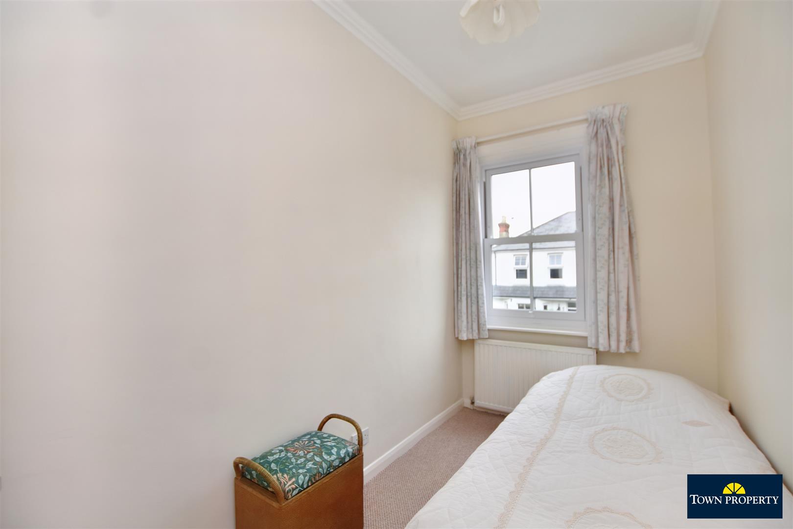 Property Details for Green Street Eastbourne East Sussex BN21 1RN